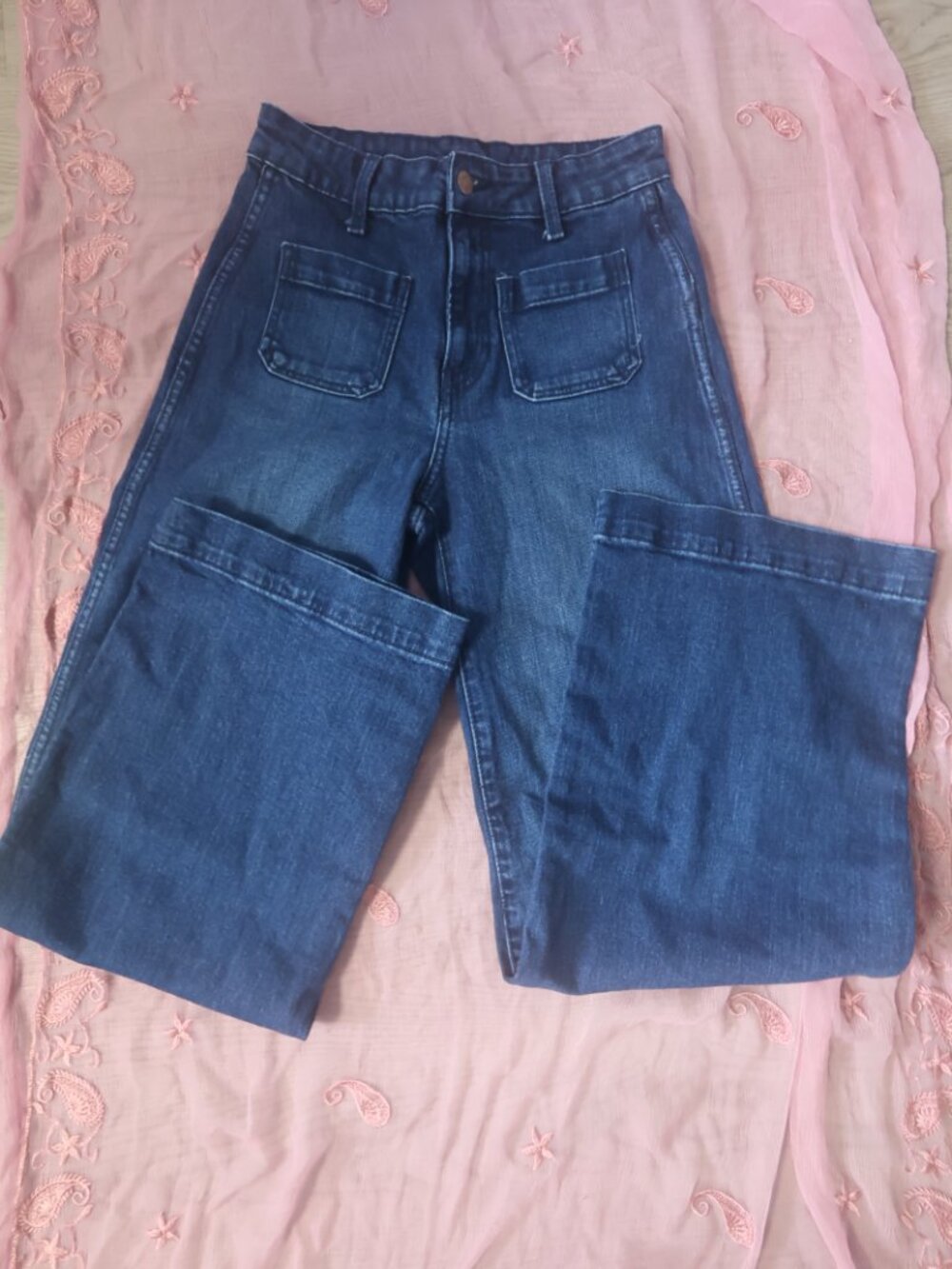 Old Navy extra high-rise hi rise wide leg jeans denim in dark wash blue size 2.